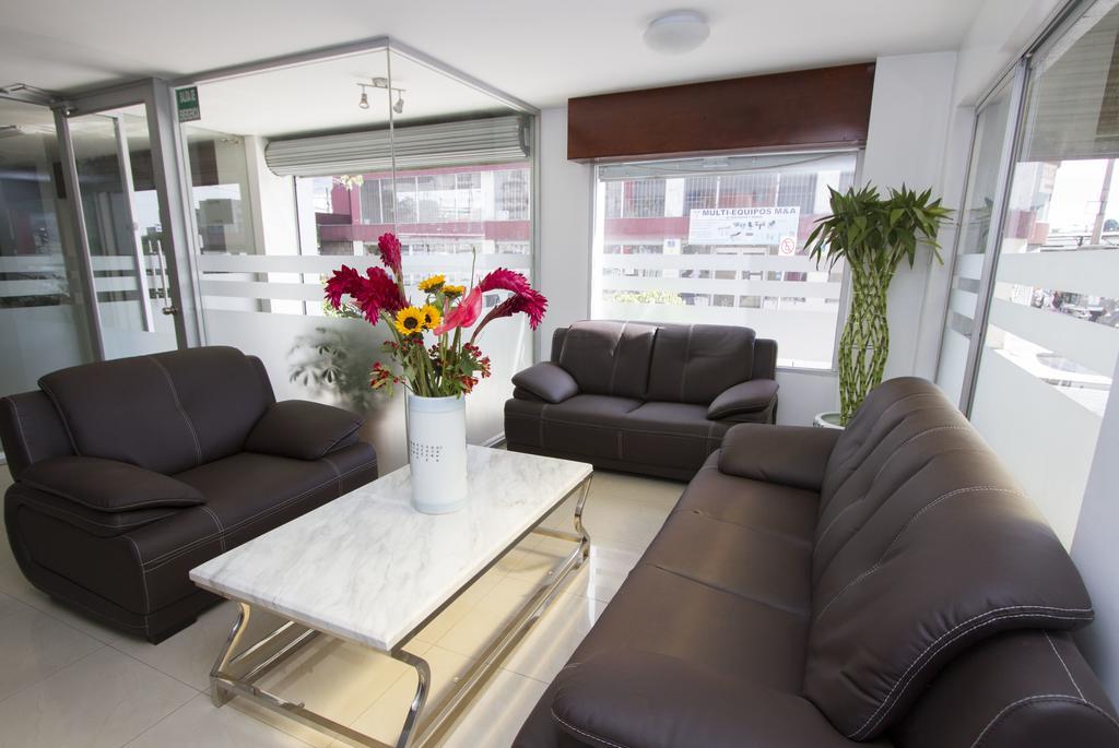 Hotel Lottus Кито Экстерьер фото