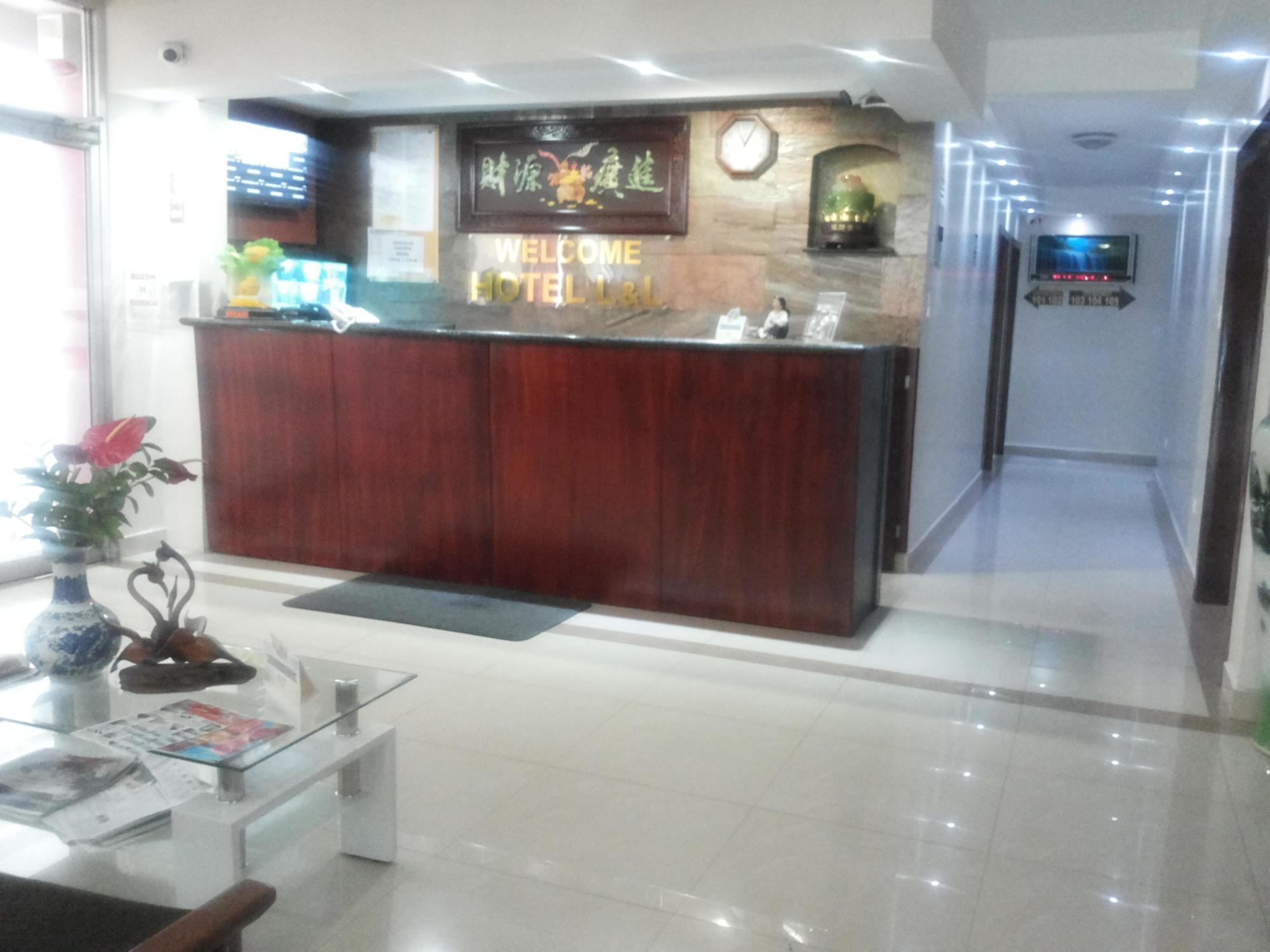 Hotel Lottus Кито Экстерьер фото