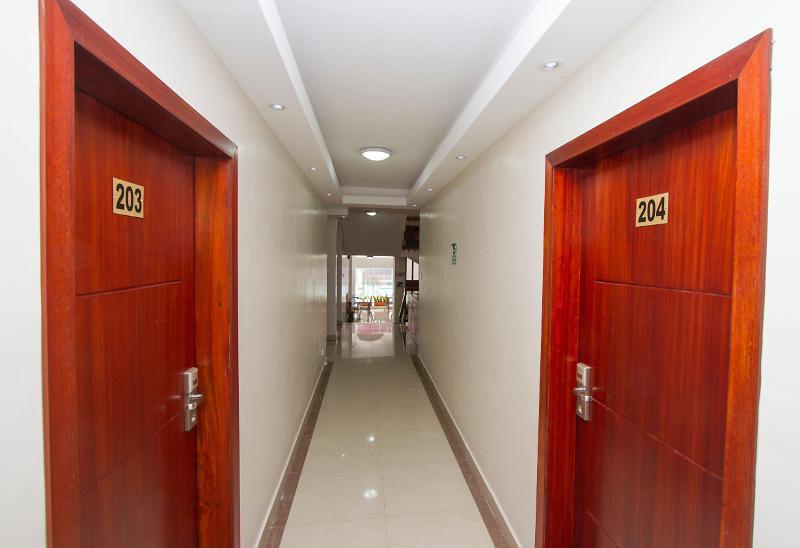 Hotel Lottus Кито Экстерьер фото